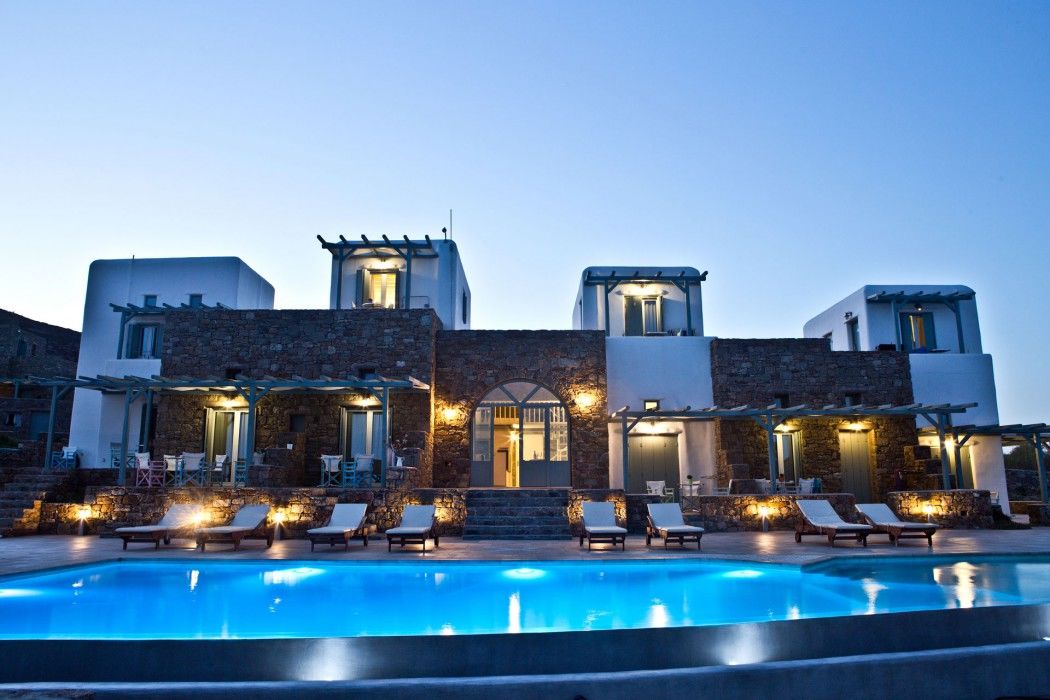 Apart Otel Niriides Homes & 3*